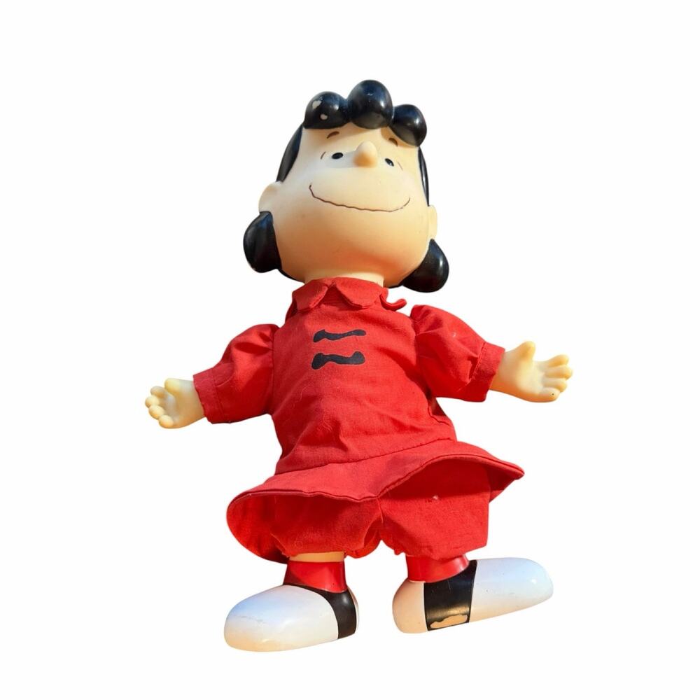 Applause Peanuts Lucy Van Pelt Doll Red Dress United Feature Syndicate